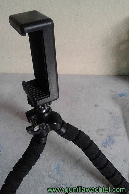 Review of Kobra Tripod and the Attachment